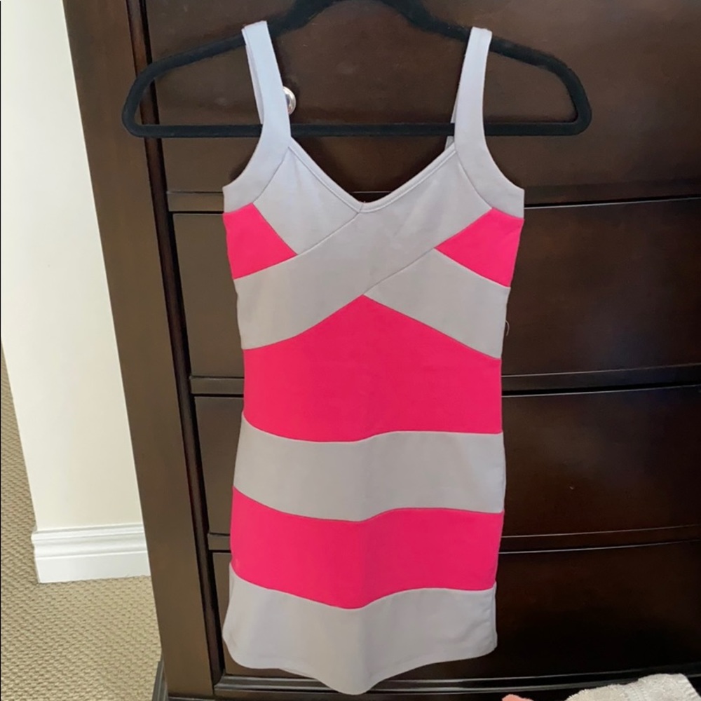 Hot Miami Styles fitted mini dress (Size small)